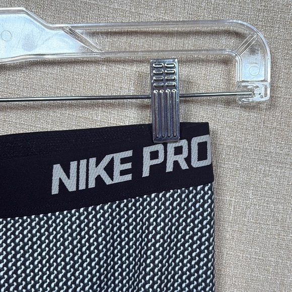 Nike Gray Leggings Stretch Fit Athletic Wear - Picture 7 of 9